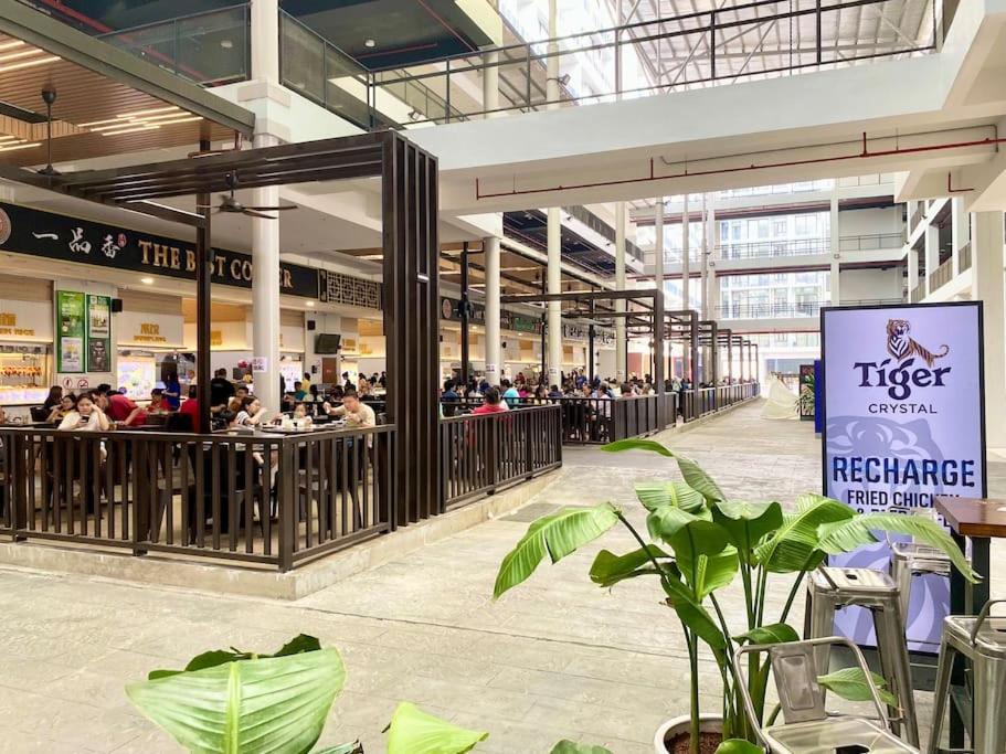 The Podium-3r2b-free 2 Parking-12 Pax-d321 * Kuching
