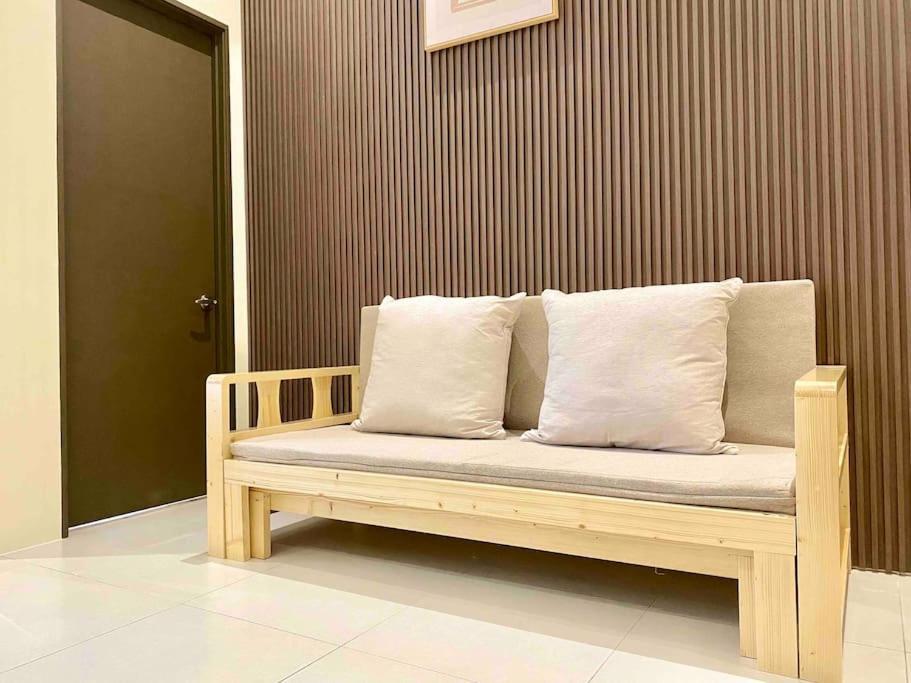 The Podium-3r2b-free 2 Parking-12 Pax-d321 Apartment *